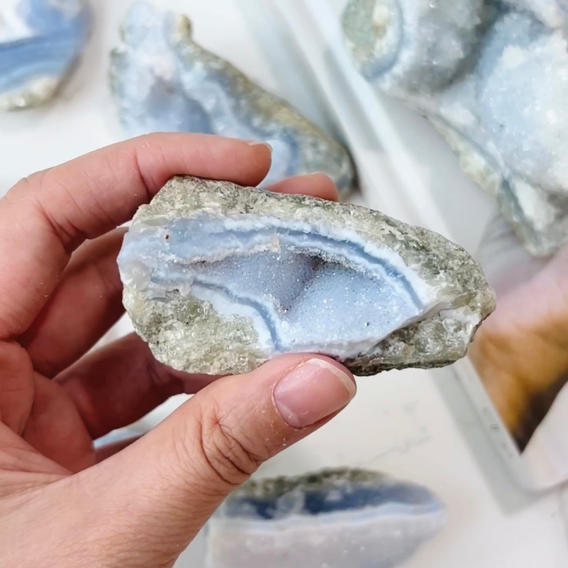 Blue Lace Agate Raw 藍紋瑪瑙