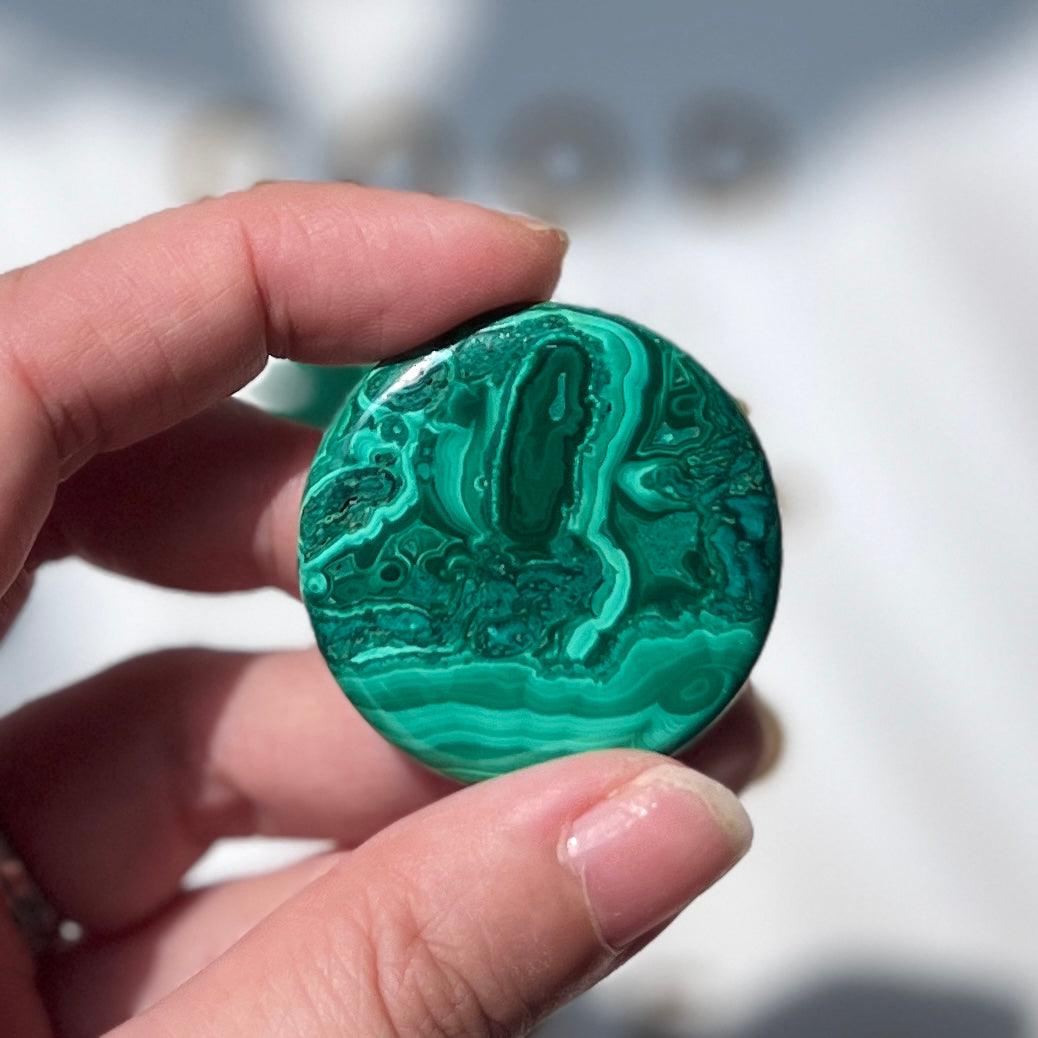 Malachite Palm Stone 孔雀石