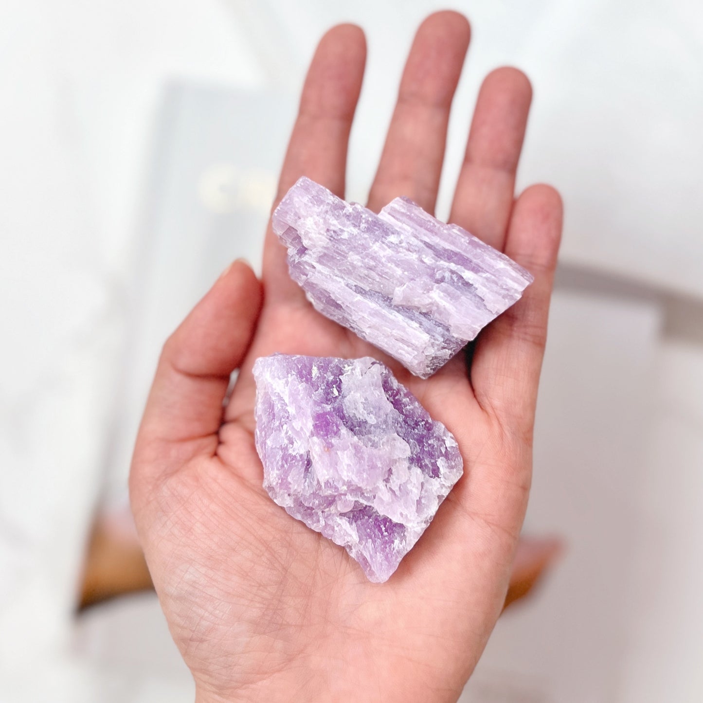 Kunzite Raw 紫鋰輝