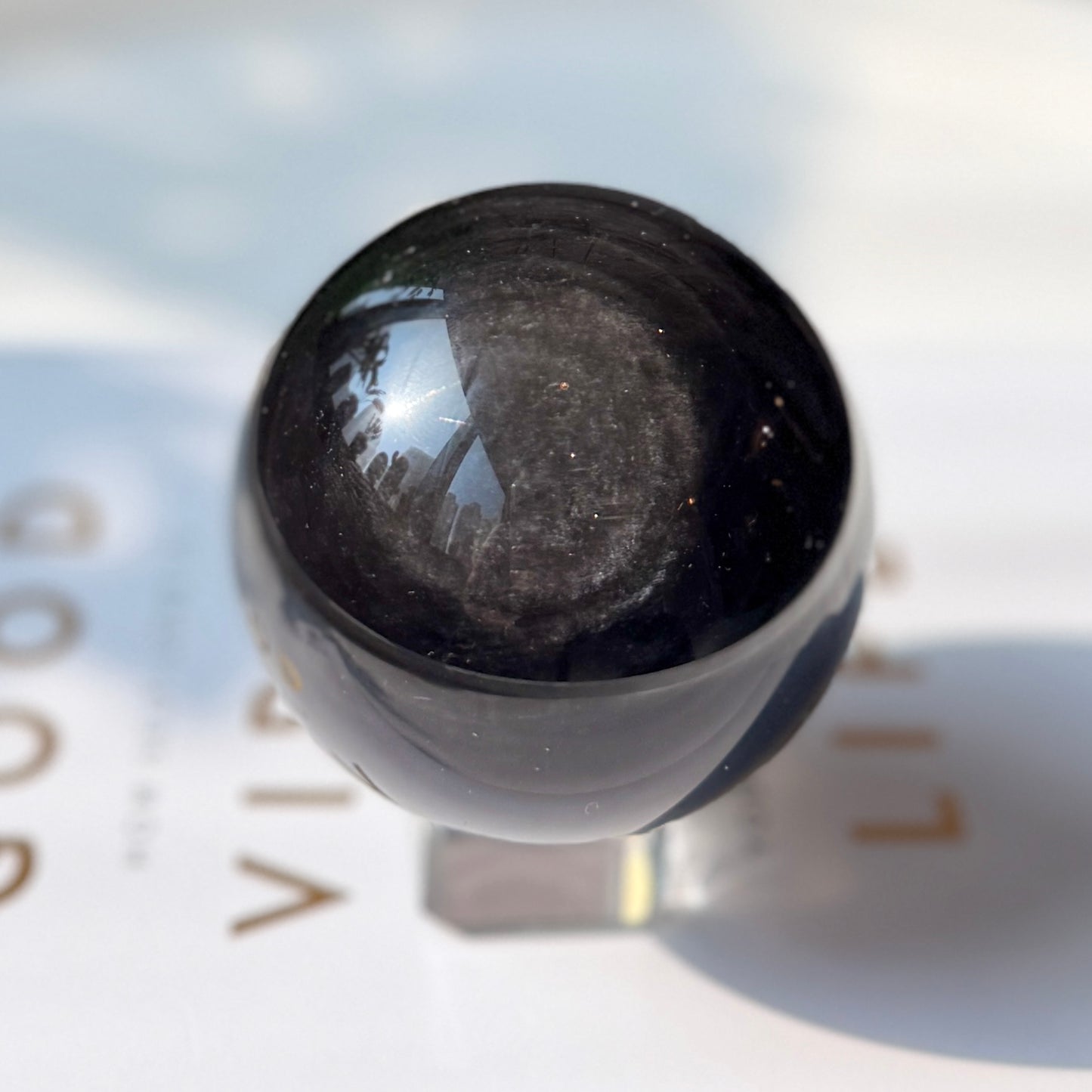 Silver Obsidian Sphere 銀曜石