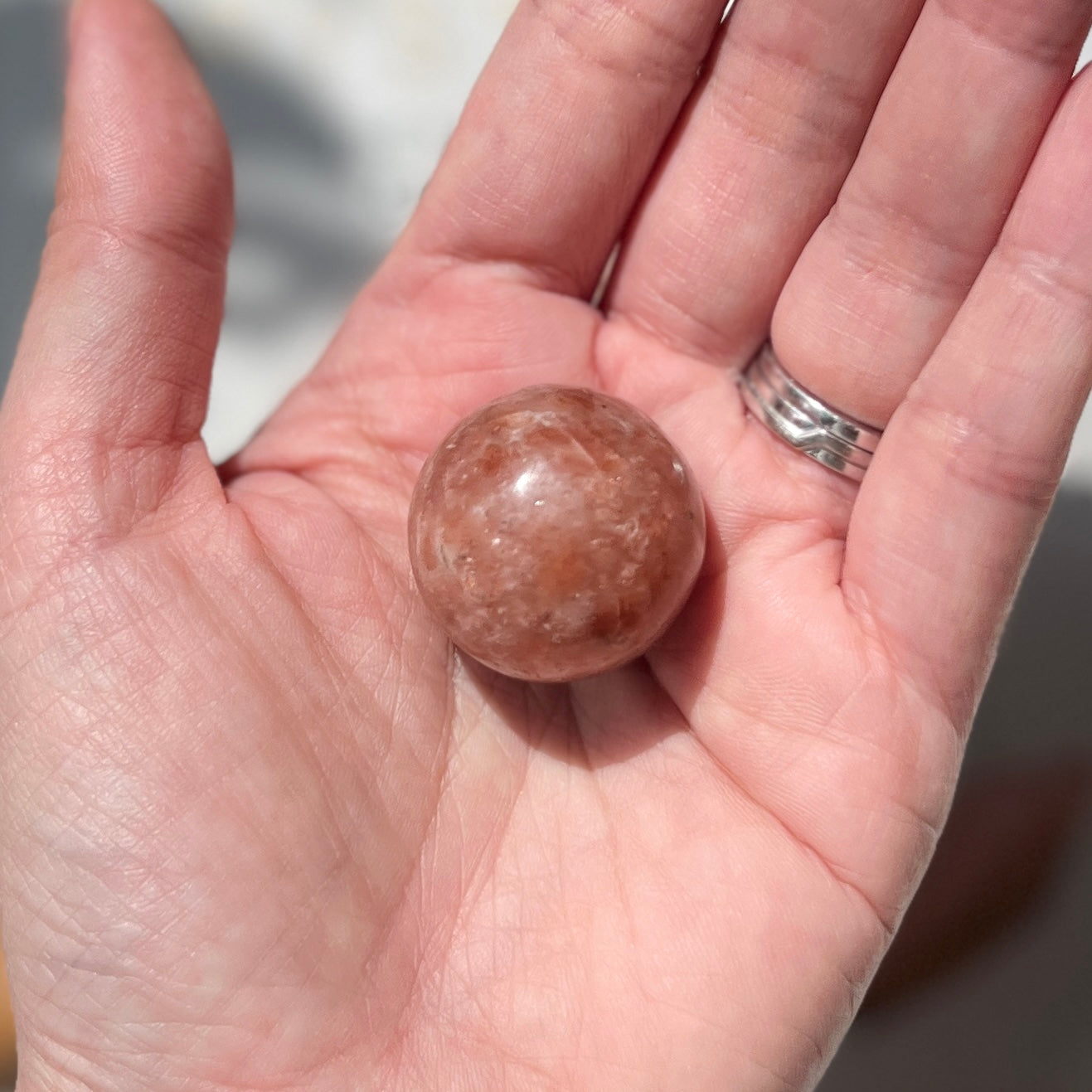 Sunstone Sphere 太陽石