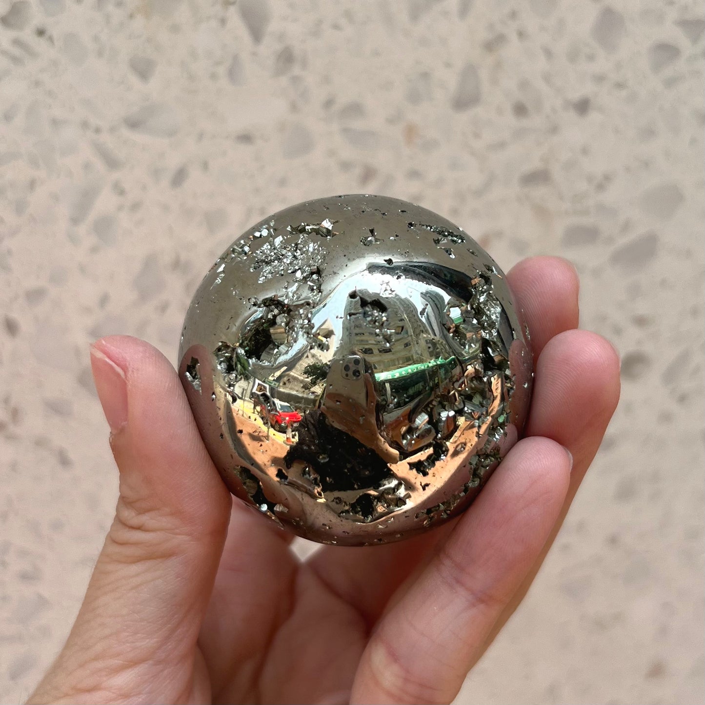 Pyrite Sphere 黃鐵礦