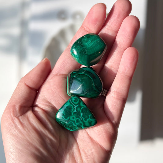 Malachite Tumble Stone 2-3cm 孔雀石