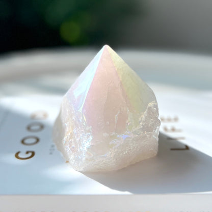 Angel Aura Quartz Point 天使光水晶
