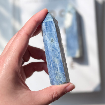 Kyanite Point 藍晶石