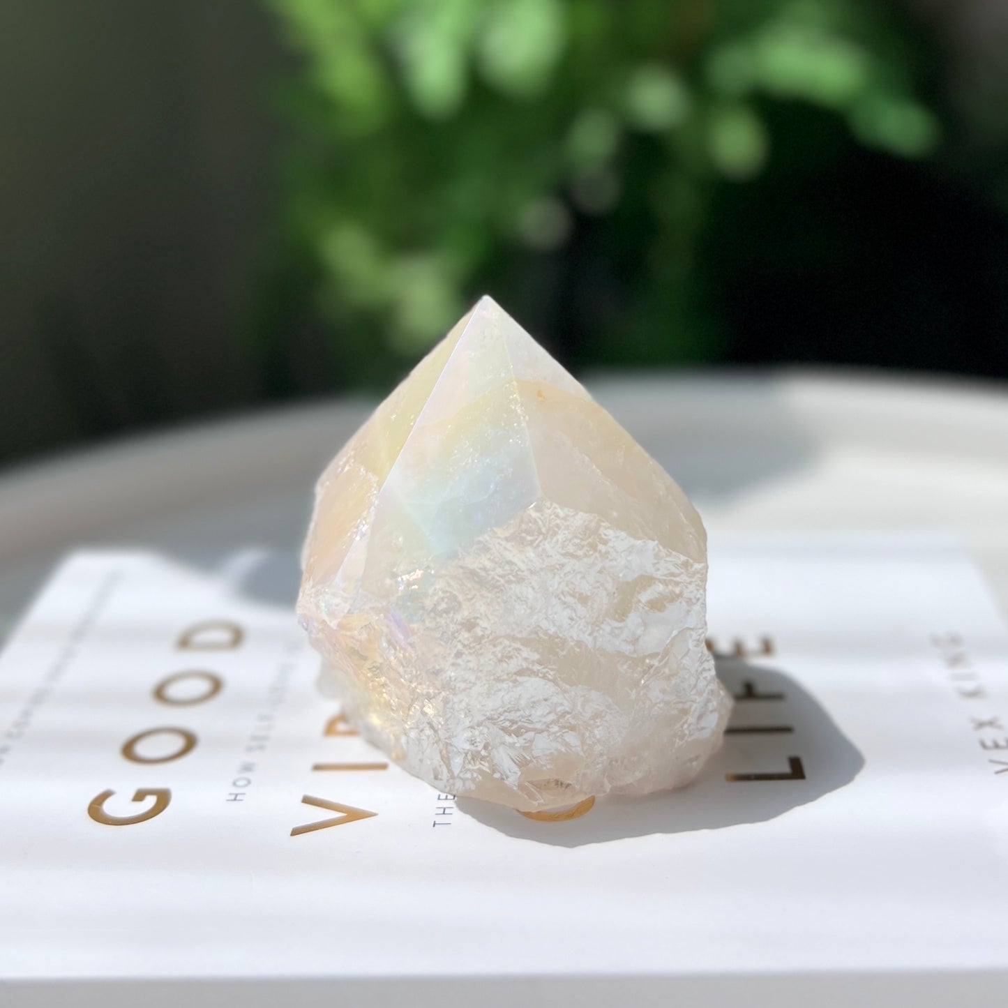 Angel Aura Quartz Point 天使光水晶
