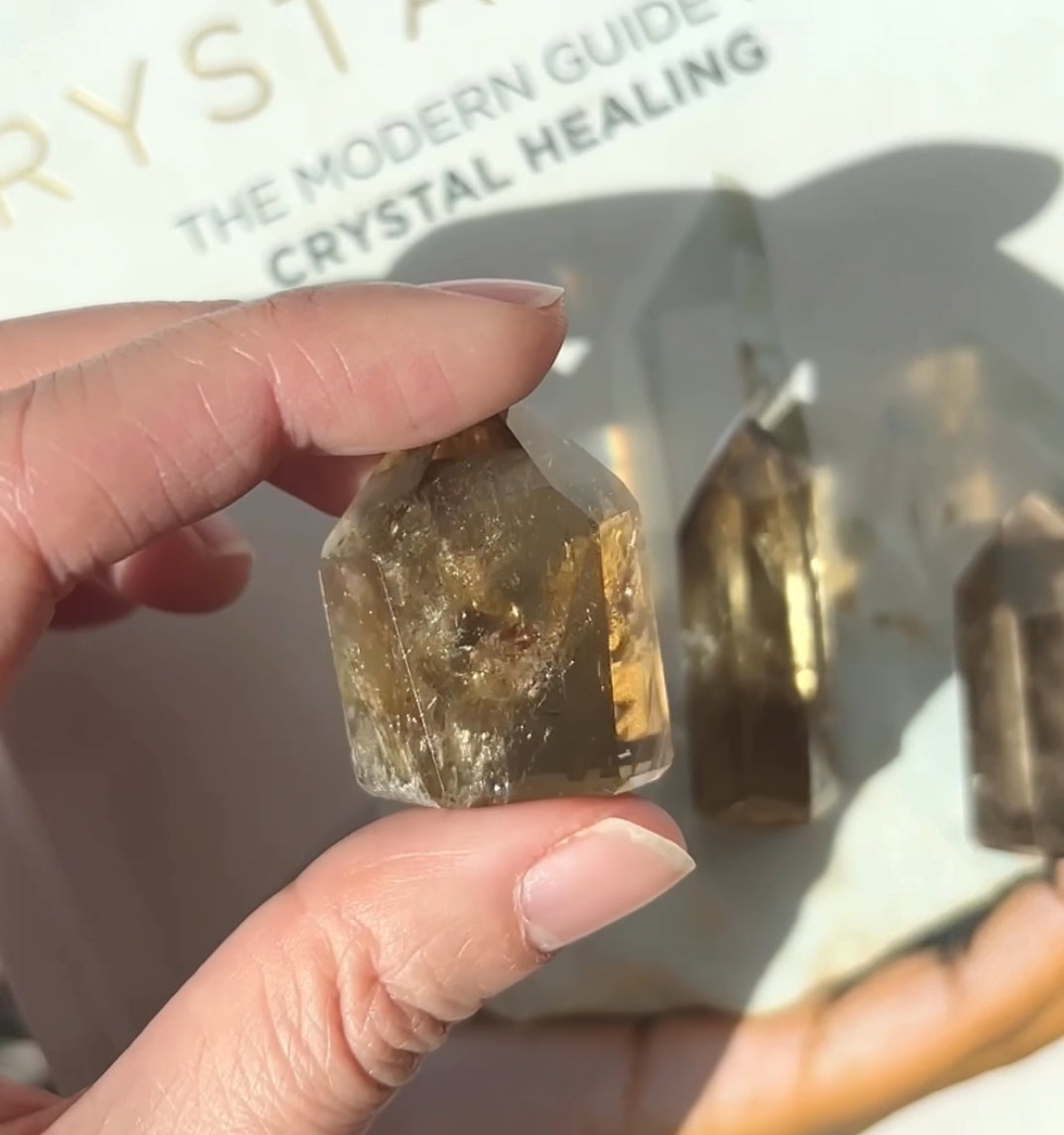 Natural Smoky Citrine Point (CI-022)