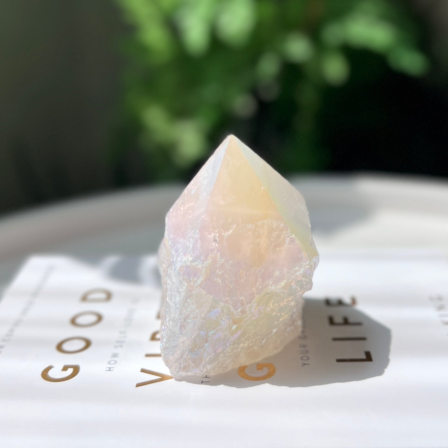 Angel Aura Quartz Point 天使光水晶