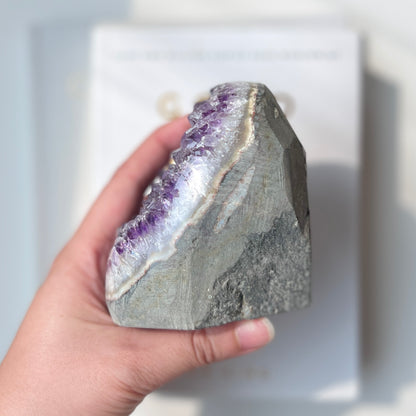 Amethyst Cut Base 紫水晶