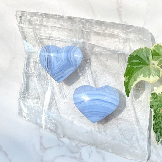 Blue Lace Heart 藍紋瑪瑙