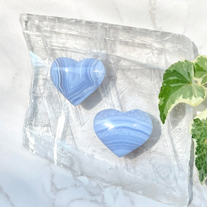 Blue Lace Heart 藍紋瑪瑙