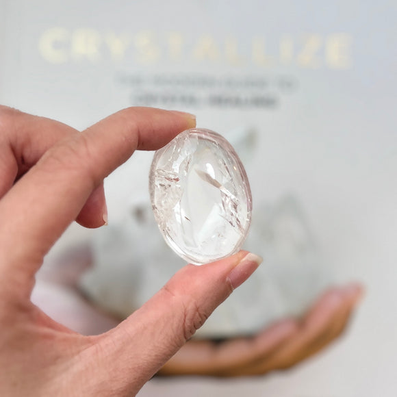 Clear Quartz Palm stone (CQ-057)