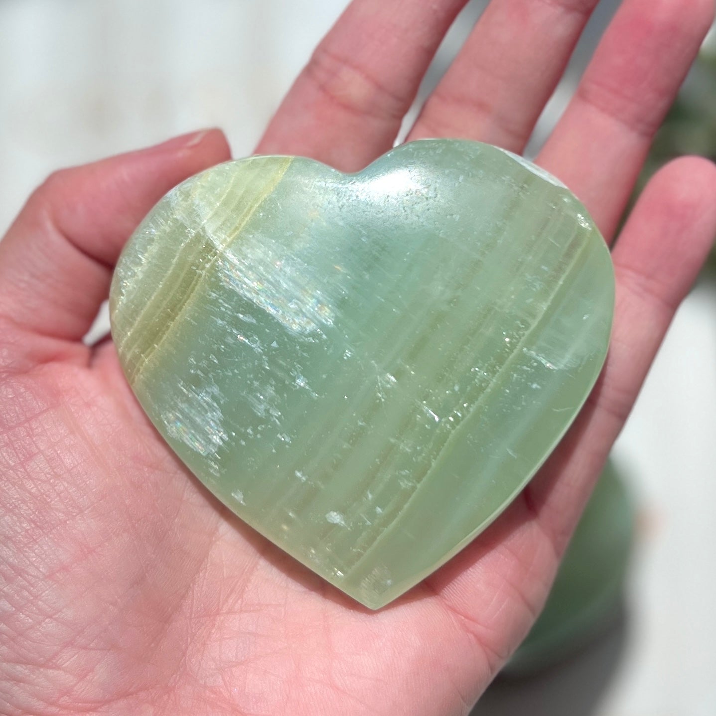 Pistachio Calcite Heart 開心果方解石