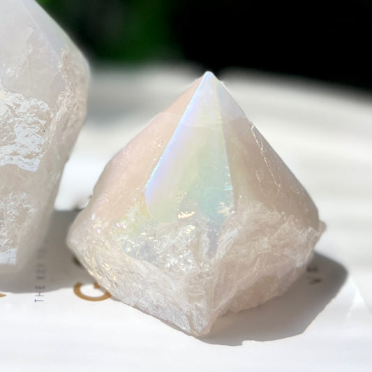 Angel Aura Quartz Point 天使光水晶