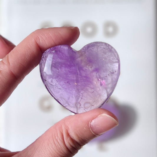 Amethyst Heart 紫水晶