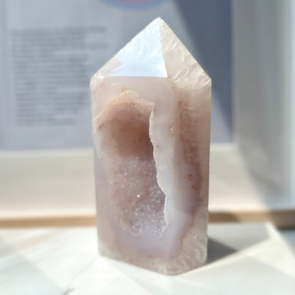 Druzy Agate Tower 瑪瑙