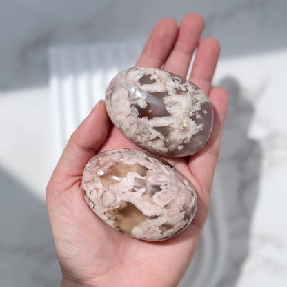 Flower Agate Palm Stone 櫻花瑪瑙