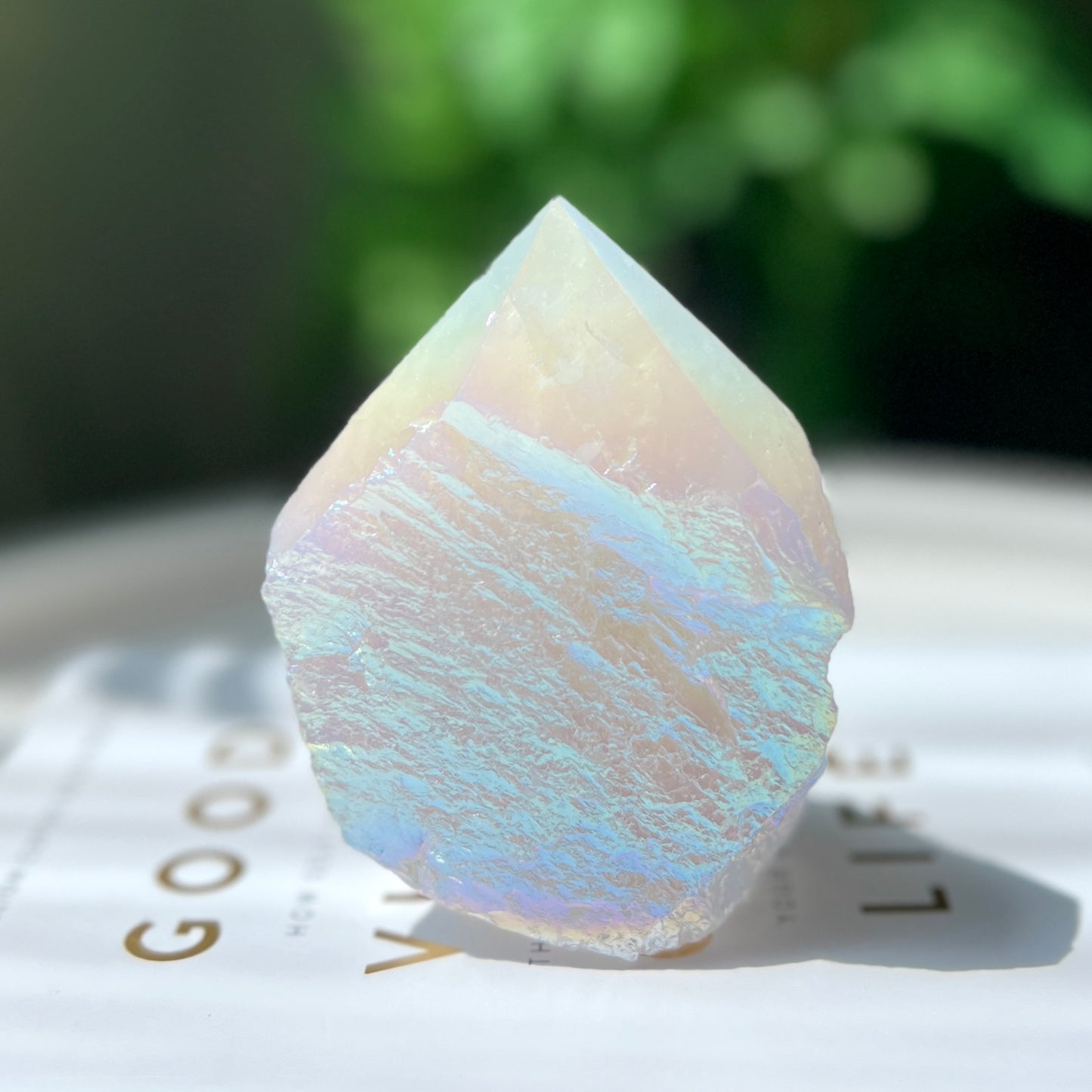 Angel Aura Quartz Point 天使光水晶