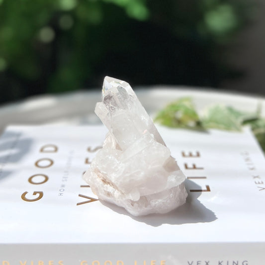 Clear Quartz Cluster 白水晶