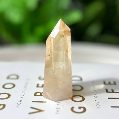 Natural Citrine Point 天然黃水晶