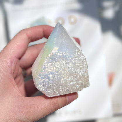 Angel Aura Quartz Point 天使光水晶