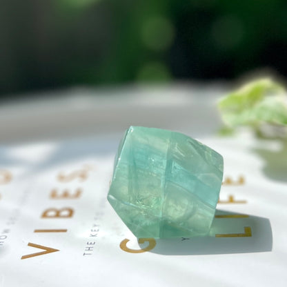 Fluorite Freeform 螢石隨形