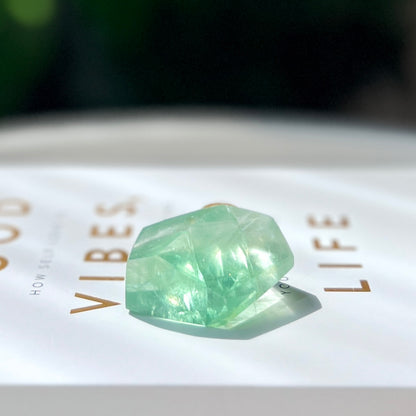 Fluorite Freeform 螢石隨形