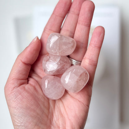 Strawberry Quartz Tumble Stone 草莓晶