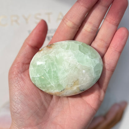 Smithsonite Palm Stone 菱鋅礦