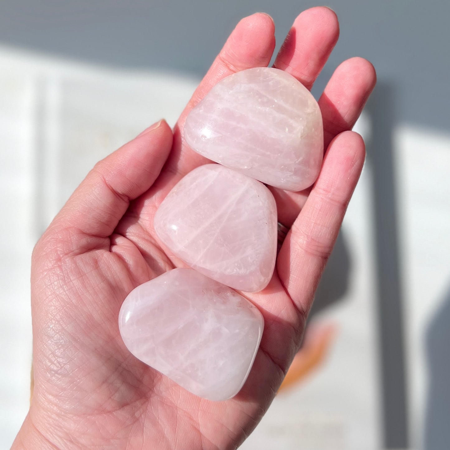 Rose Quartz XL Tumble Stone 4-5cm 粉晶