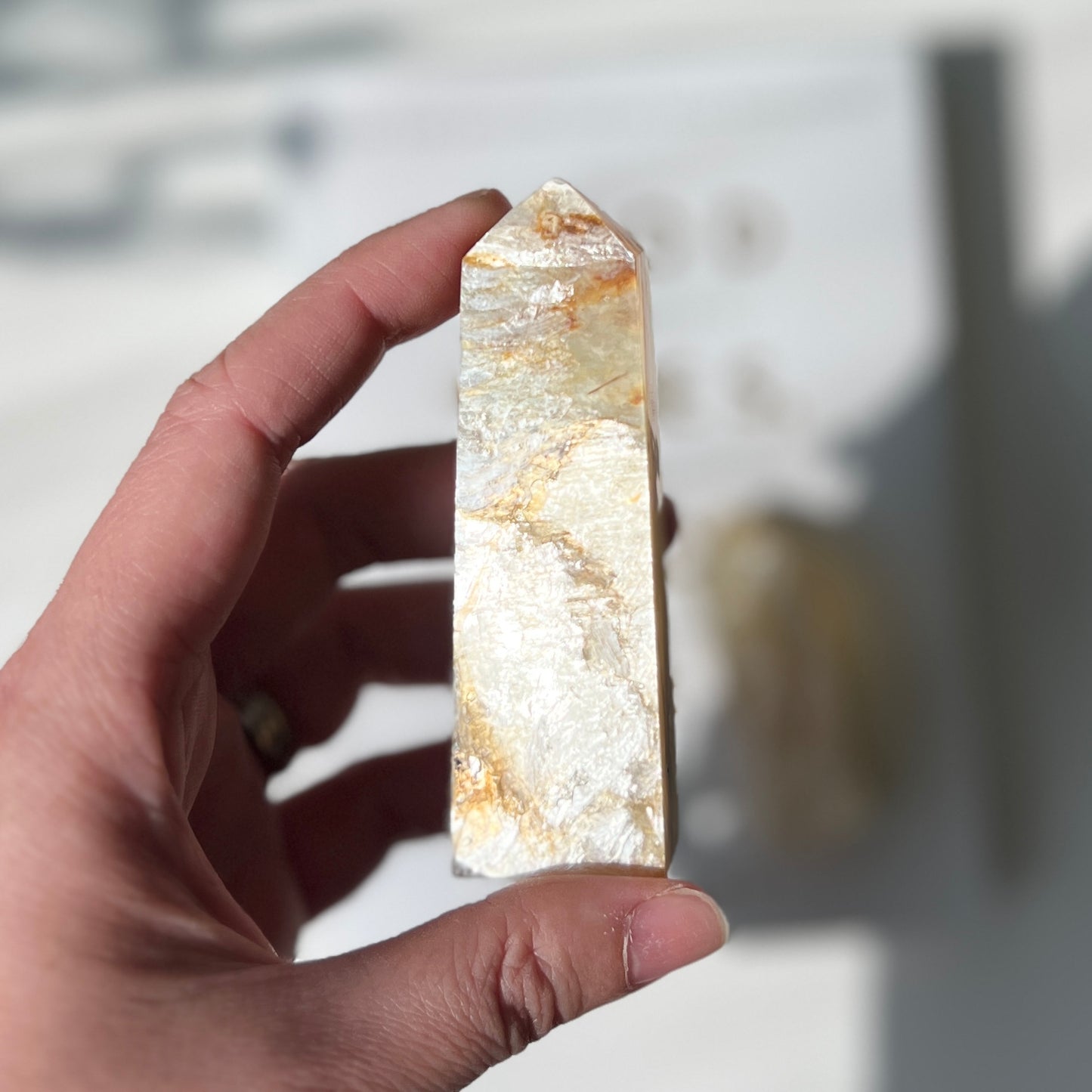 Golden Mica Point 金雲母