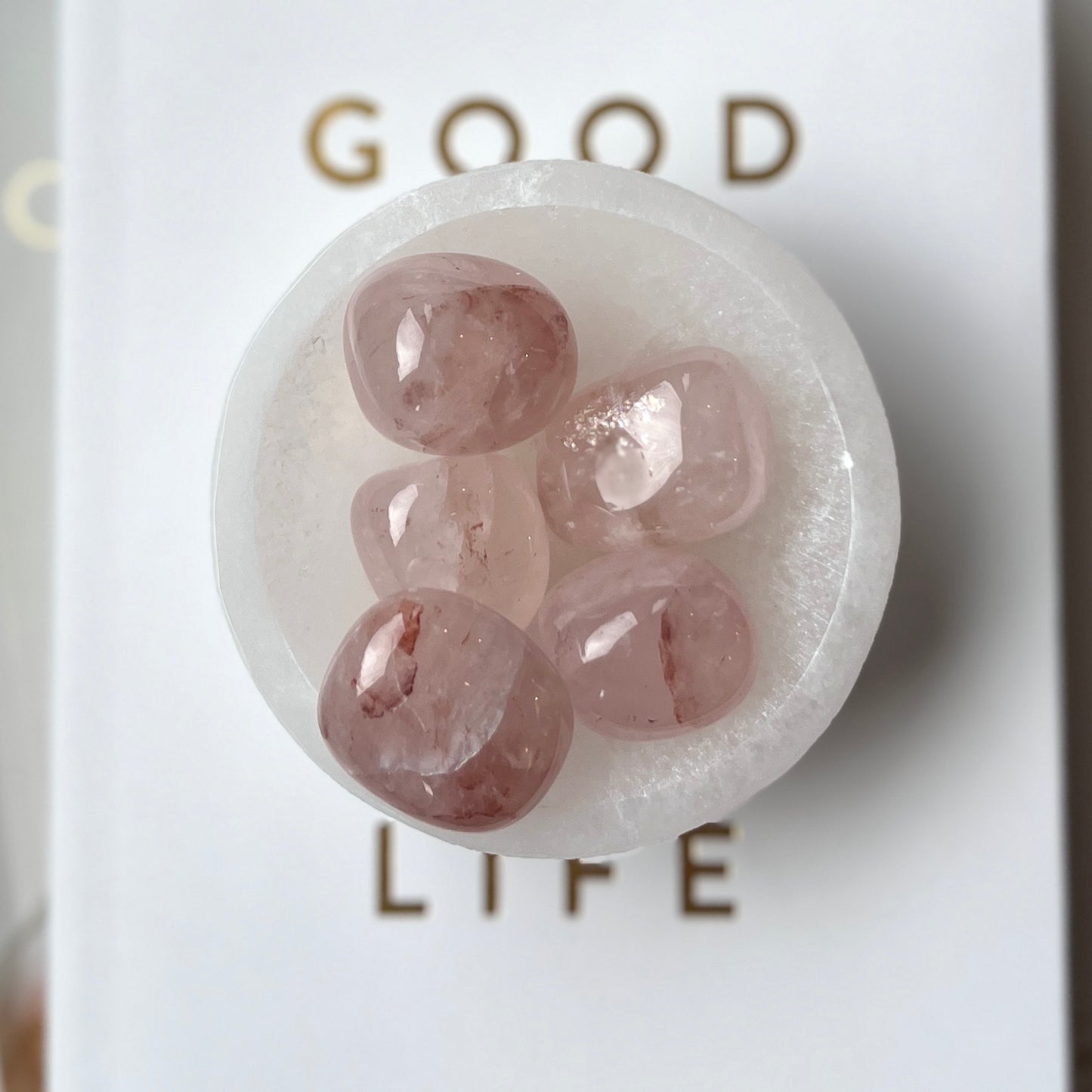 Strawberry Quartz Tumble Stone 草莓晶