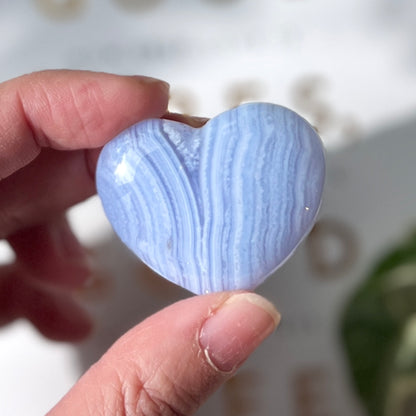 Blue Lace Heart 3.8cm 藍紋瑪瑙