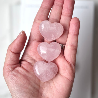Rose Quartz Heart 粉晶