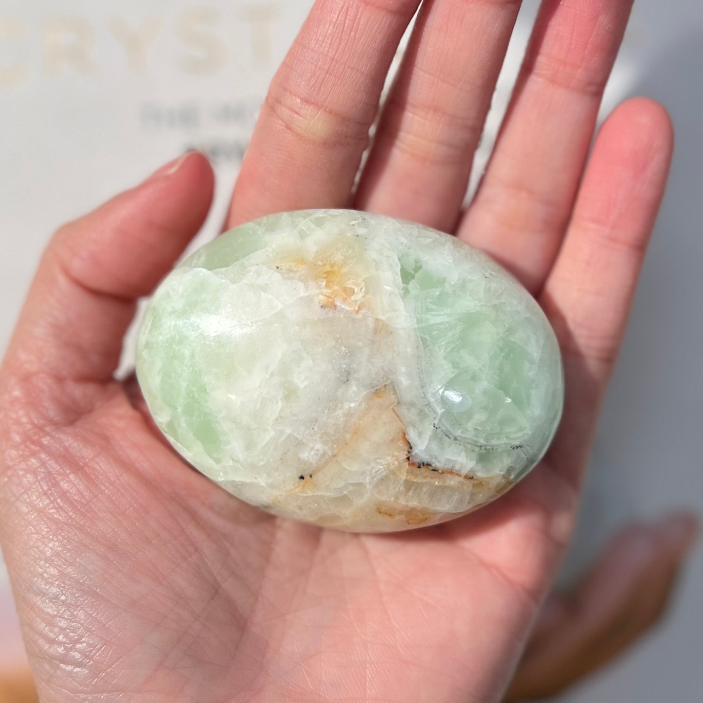 Smithsonite Palm Stone 菱鋅礦