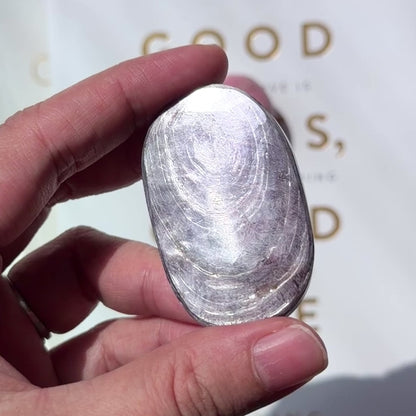 Gem Lepidolite Palm Stone 紫鋰雲母