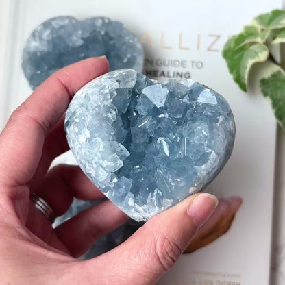 Celestite Heart 天青石