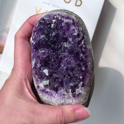 Amethyst Cut Base 紫水晶
