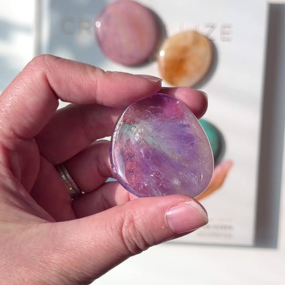 Amethyst Palm Stone 紫水晶