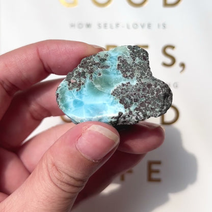 Larimar 拉利瑪海紋石