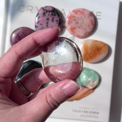 Smoky Quartz Palm Stone 茶晶 (有彩虹)