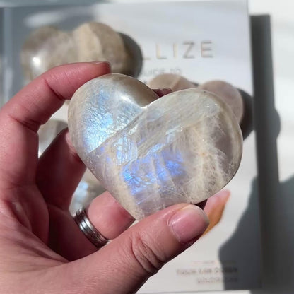 Moonstone Heart 月亮石