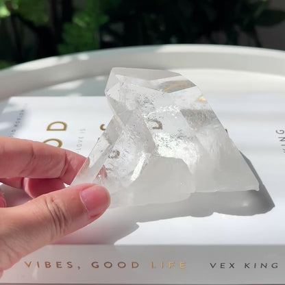 Clear Quartz Cluster 白水晶