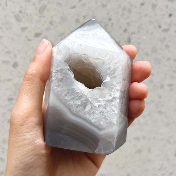 Druzy Agate Tower (DRA-011)