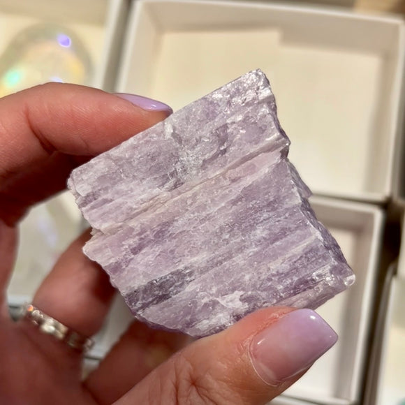 Kunzite Raw (KZ-001)